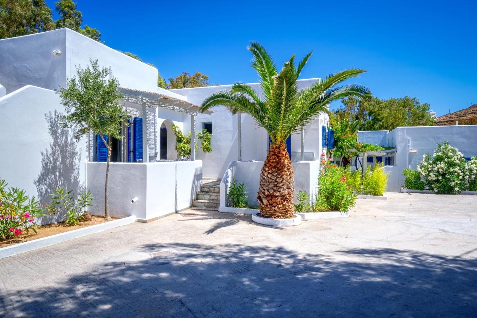 Coralli Seaside Resort Livadakia Exterior foto